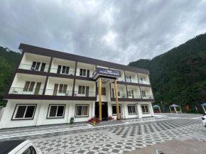 Hotel Hill River View Resort